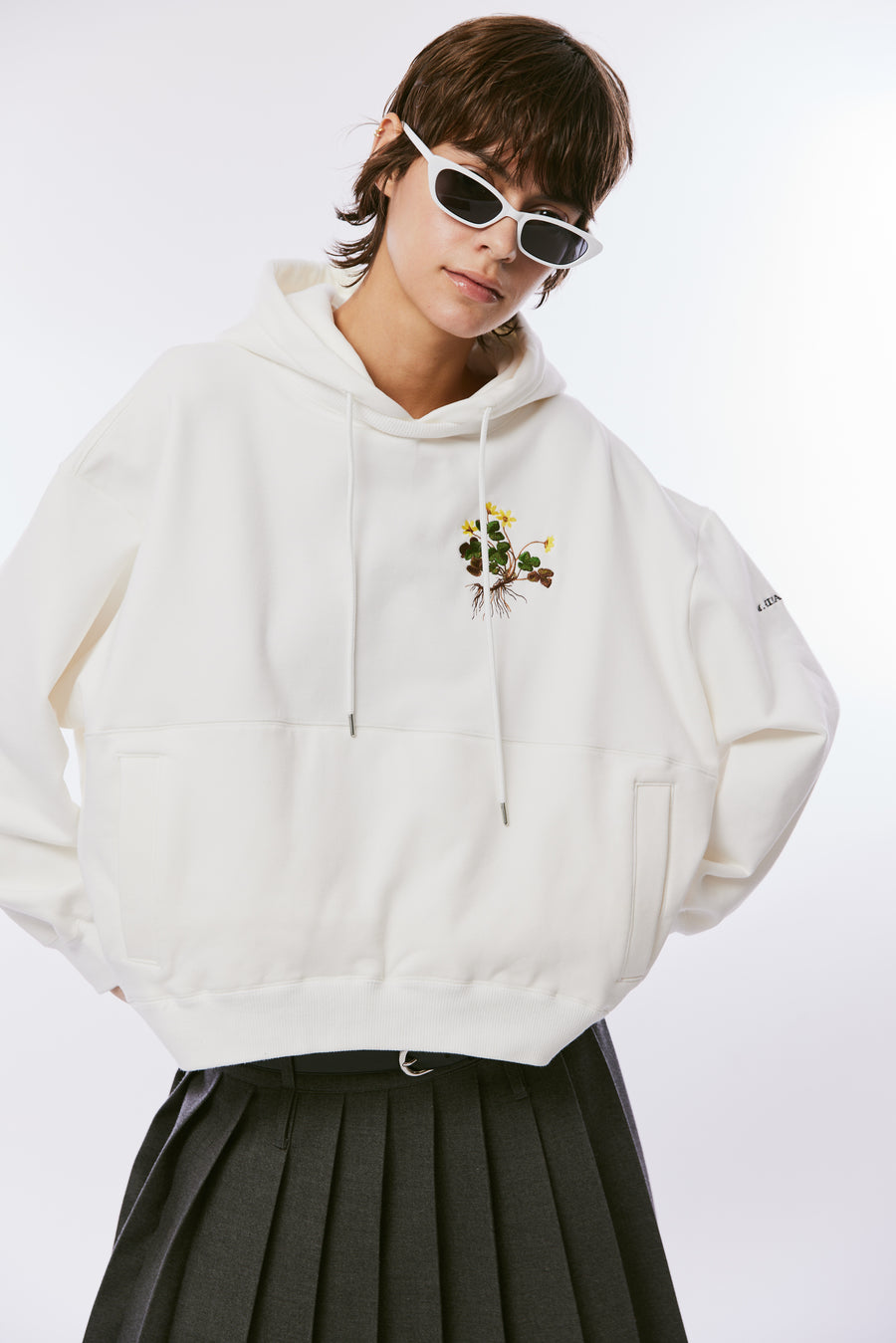 Logo Hoodie with FLORAL EMBROIDERY - WHITE